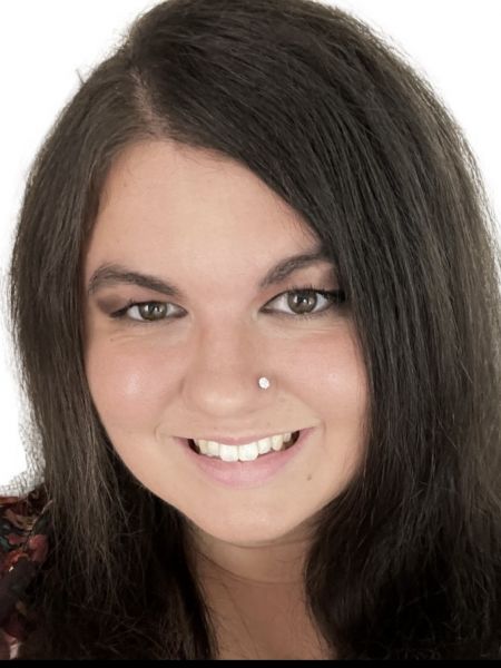 Alexis Wood Headshot